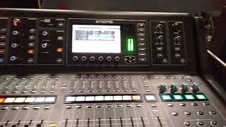 Belajar mixing dengan mida M32