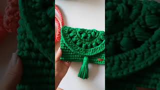 Bolsa clutch Giovanna em crochê fio de malha #croche #crochet #diy #bolsacroche #artesanato