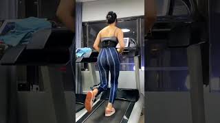 Girl On Treadmill #workout #gym #shorts #youtubeshorts #viralshort #trending #health #exercise