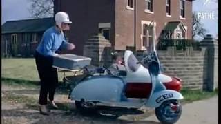 Vespa retro camping