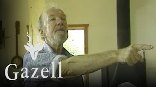 Pete Seeger at home (1989) [Part 1]