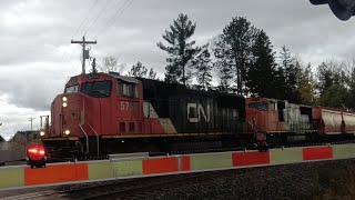 CN mix freight train with a nice driver and a SD70i Duo and a terrible horn in south range Wisconsin