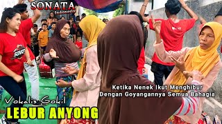 Ketika Dua Nenek Ikut Menghibur Dengan Goyangannya Semua Bahagia Lebur Anyong Vokalis Gokil Sonata