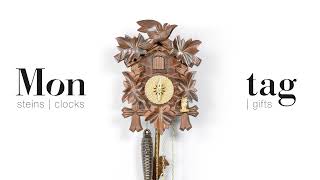 Classic cuckoo clock with a dog - Made in Germany