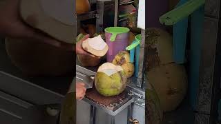 #streetfood #coconut #food #fruit #foodie #malaysia #foodiecamp #streetdosa #trending #ytshorts