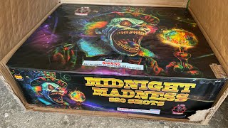 Midnight Madness 320 shot #1% #pyro #banger #Midwestpyro #FireworkFriday