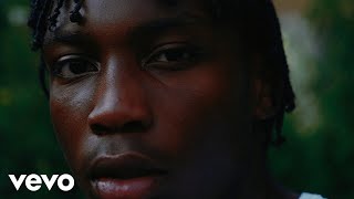 Mamadou. - We Need Hugs, Too (Short Film)